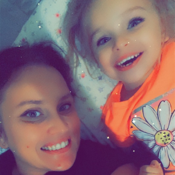 MEET YOUR POSHER 🥰 - Picture 3 of 3